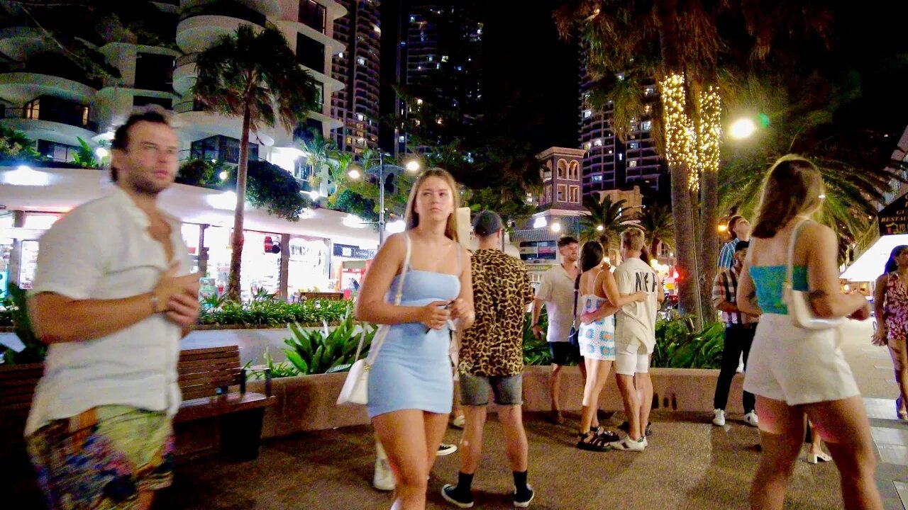 Australian East Coast Nightlife In Surfers Paradise Gold Coast