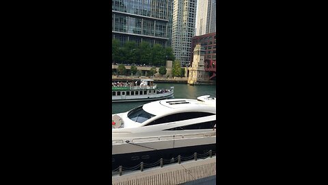 Chicago River