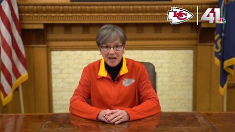 Gov. Laura Kelly donates winnings from 1st legal Kansas bet to Patrick Mahomes’ foundation