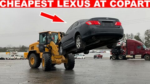 I WON THE CHEAPEST LEXUS ES350 IN HISTORY FROM COPART & FIXED IT RIGHT IN THE COPART PARKING LOT!