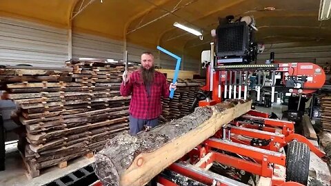 The Handy Sawmill Speed Square Trick, Worth Your Time To Watch