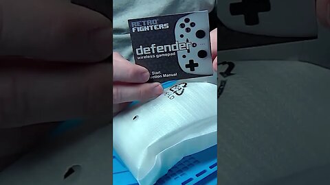 ITS HERE! Unboxing Retro Fighters Defender BT + SIXAXIS