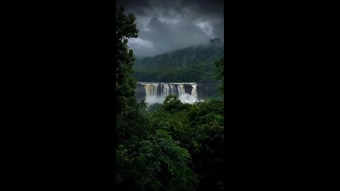 📍Athirapalli waterfalls