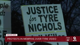 Protesters gather after release of Tyre Nichols bodycam