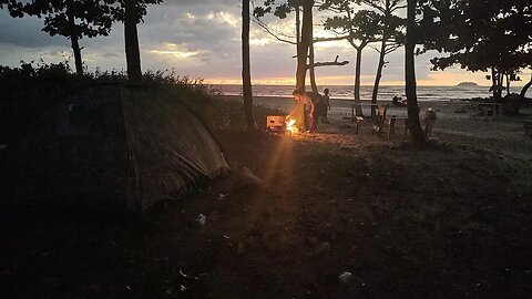 ACAMPANDO NA PRAIA PERUIBE LITORAL DE SP