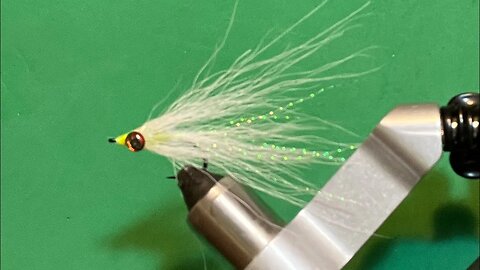 #6 Hook Bucktail Deceiver #whitebass #flyfishing #fishing #flytying #fish #bass #trout #shorts #run