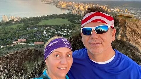 Hawaii Vacation 2022, Day 3 - Sunrise Hike at Diamond Head State Park