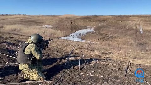 Mobilized servicemen of the 🅾️ group are undergoing fire training