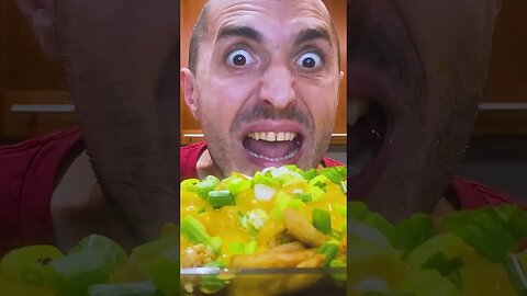 * MESSY MUKBANGER EATS BUFFALO CHICKEN CHEESE FRIES ASMR *