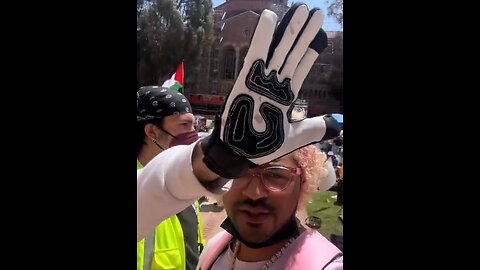 White students Blocking BLACK Student from walking at UCLA