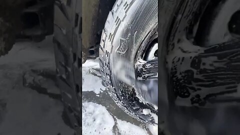 Muddy New Bronco Nasty Wheel Cleaning #shorts #detailing #ford