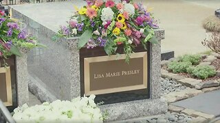 Lisa Marie Presley Candlelight Vigil