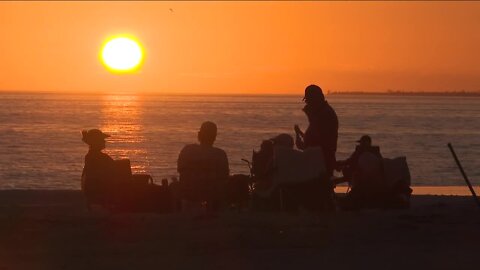 Town of Fort Myers Beach to begin bringing sand to the beach thru beach recovery plan