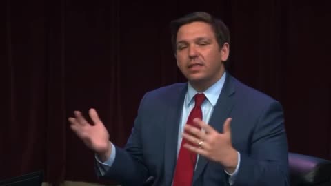 DeSantis doing his bit of Ukraine shilling for the globalists