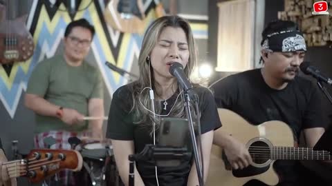 MUHASABAH CINTA - EDCOUSTIC - 3PEMUDA BERBAHAYA FEAT DELISA HERLINA COVER