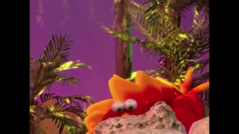 Sesame Street: Elmo's Dinosaurs.