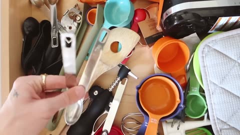 10 SMALL KITCHEN ORGANIZATION HACKS & DIY Ideas 🍳 Easy & Budget Friendly! (2)