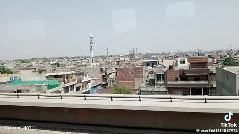 Metro Train Lahore