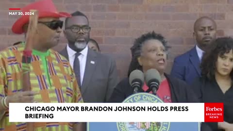 Chicago Mayor Brandon Johnson Holds Press Briefing On Mental Health System Expansions