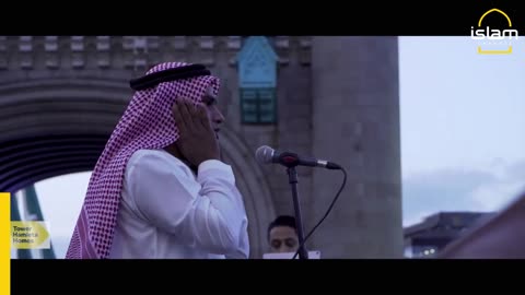 Historic Adhan (Muslim call to prayer) at London's Tower Bridge ｜ Islam Channel