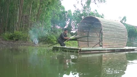 10 Days of River Survival: Making Rafts, Fishing, shrimp trap, Cooking with Nature| Primitive Villa