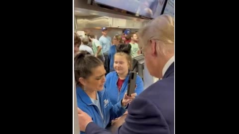 Fast Food Worker Prays with President Trump