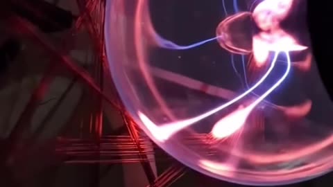 Plasma Experimentation ~Mind-Bending Plasma Tricks