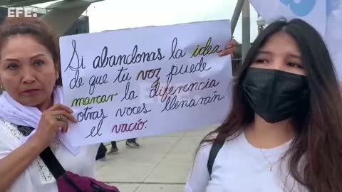 Perú| Protesta pacífica en Lima contra la violencia callejera de la ultraizquierda