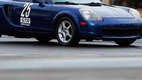 Blue MR2 Spyder - Mobile Reel