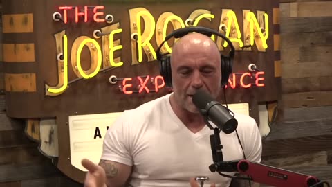 JRE Clips | Discussing Kendrick Lamar vs. Drake and Rap Beefs