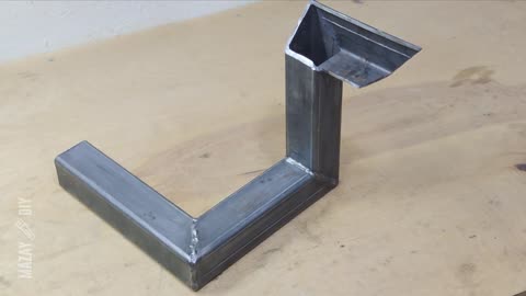 Is it possible to weld an impossible triangle (Tribar)?