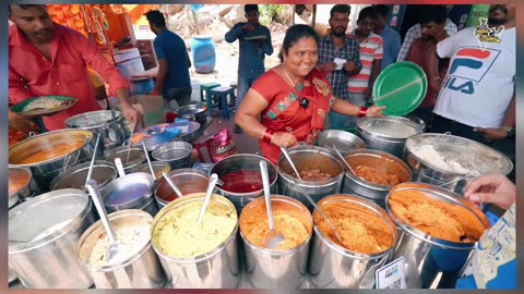 Hyderabad famous non veg thali 😋 selling aunty only ₹120 ek baar jarur try karen