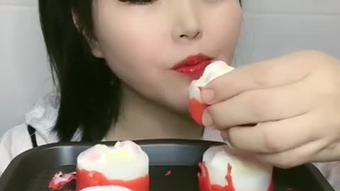 ASMR EATING ICE SWEET EATING SOUNDS MUKBANG