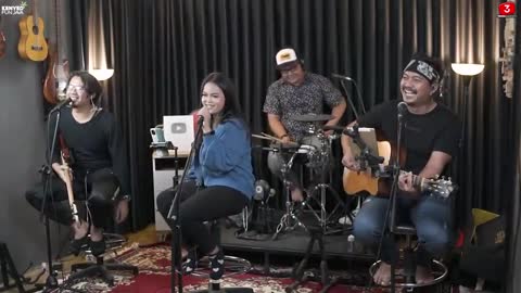 3 PEMUDA BERBAHAYA FEAT KALIA SISKA - PUSPA - SETIA BAND COVER