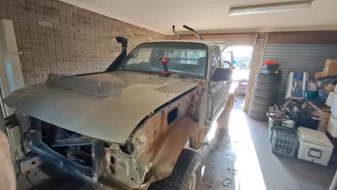 80 Series Ute Build