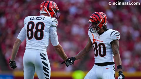 Cincinnati Bengals Veteran Trent Brown Suffers Knee Injury, Won't Return in Primetime Matchup