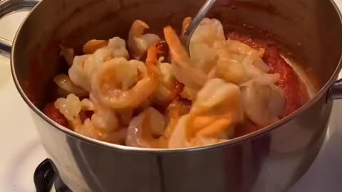 ADDING SHRIMP TO MARINARA