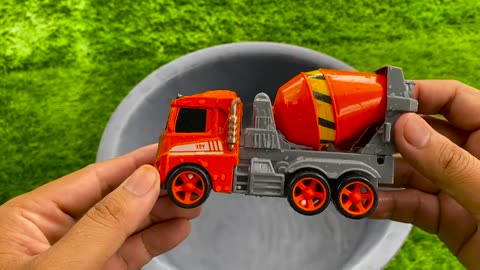 mainan anak anak mobil balap,mobil truk molen,mobil truk pasir