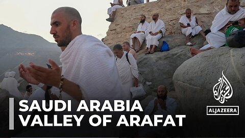 Hajj pilgrimage: Visitors gather in the valley of Arafat