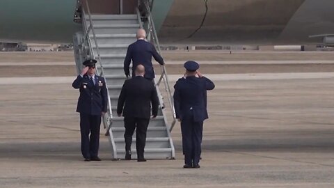 Secret Service Stands At Base Of Stairs Just In Case Biden Trips