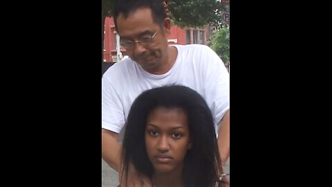 Luodong Massages 3 African Females On Sidewalk