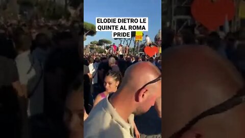 ELODIE DIETRO LE QUINTE AL ROMA PRIDE