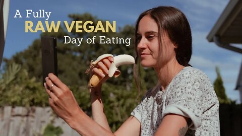 What I Eat In A Day | Daily Vlog | Running + Gardening + Books