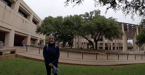 University of Texas, San Antonio: A Few Christian Students Thank Me For Preaching, Some Homosexual Mockers Take Photos of My Banner, A Short Preach In The Wind & Rain