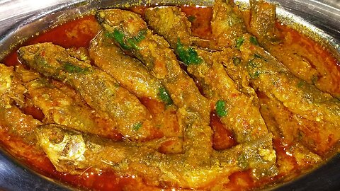 How to cook Bihari style Rohu fish curry | Mustard fish curry |