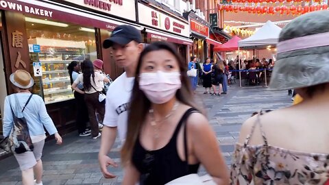 Walking in chinatown London