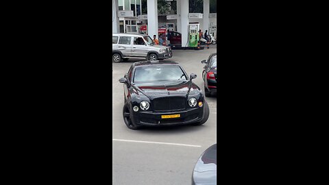 Bently continental GT spotted black edition