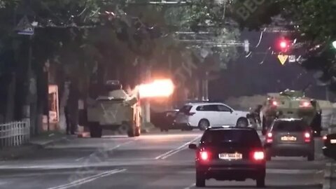 Fighting in the middle of Kherson City, Ukraine - between Russian forces and Ukrainian commandos