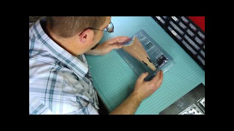 Agora Models Battleship Bismarck Build-Up Pack 1 Unboxing