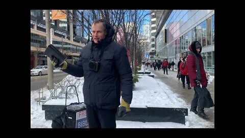 Street preaching Toronto - Jesus is the only way